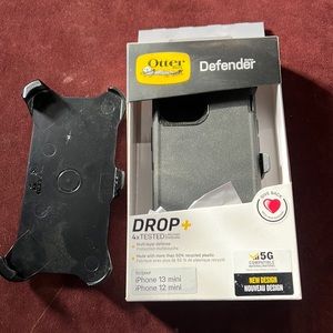 Otter box defender iPhone 12/13 mini